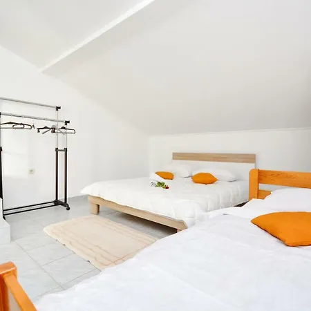 Apartment Maca *